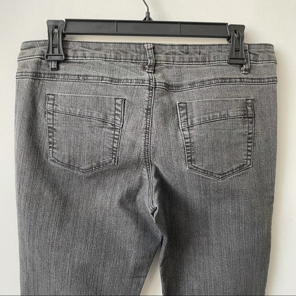 Grey Denim Skinny Jeans - Picture 7 of 11